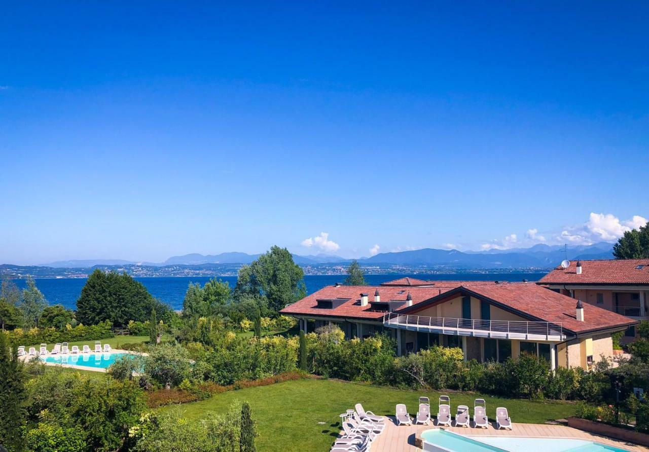 Paradise Luxury Apartments Σιρμιόνε Εξωτερικό φωτογραφία