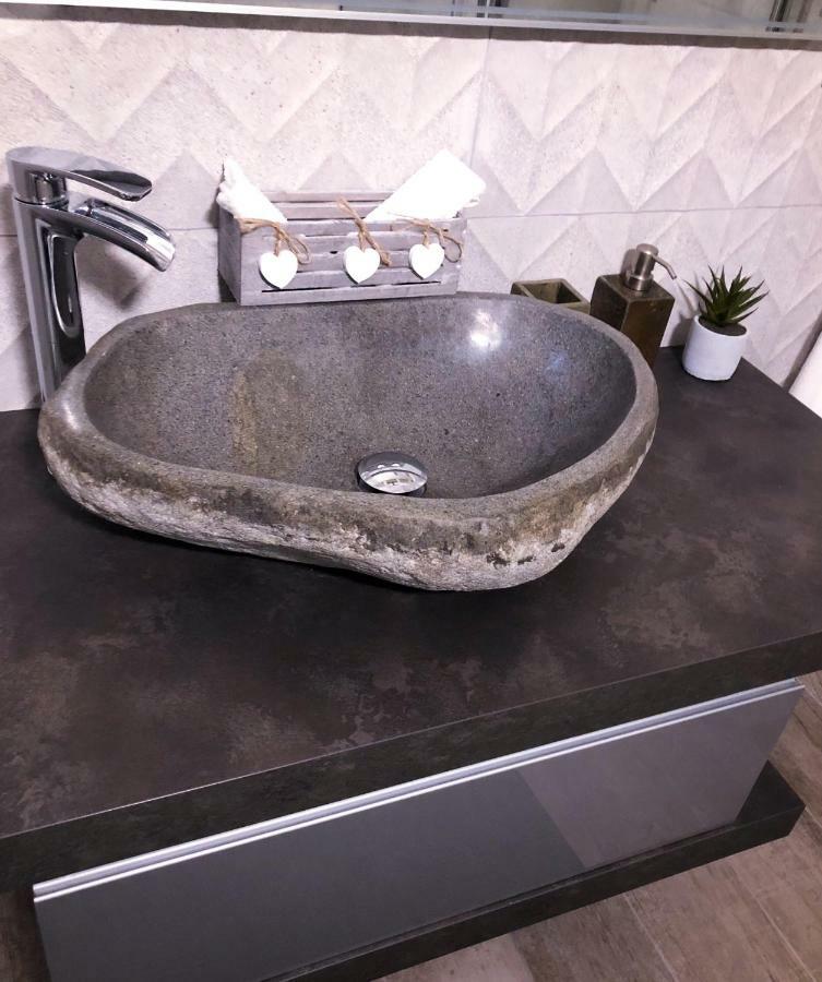 Paradise Luxury Apartments Σιρμιόνε Εξωτερικό φωτογραφία
