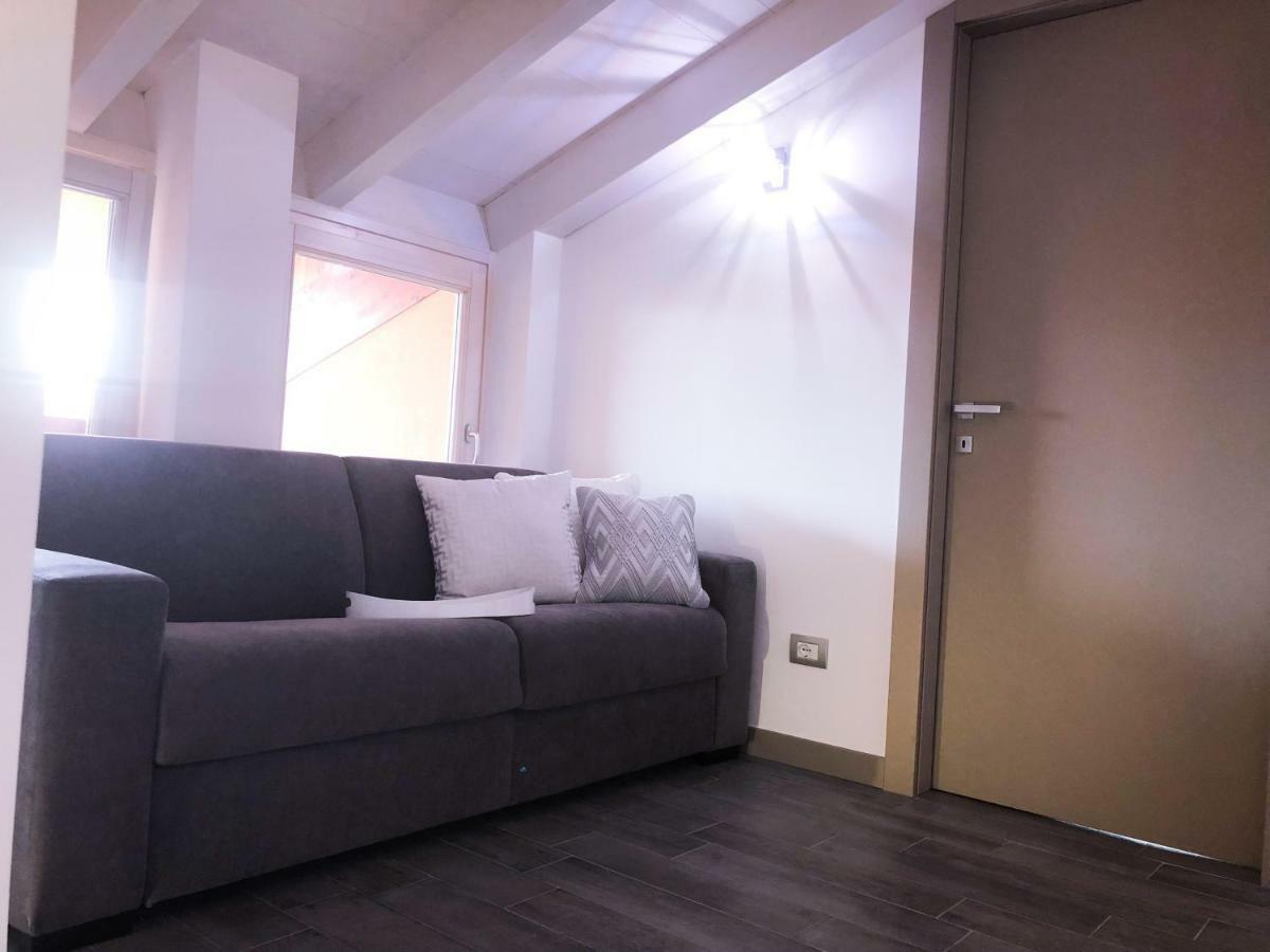 Paradise Luxury Apartments Σιρμιόνε Εξωτερικό φωτογραφία